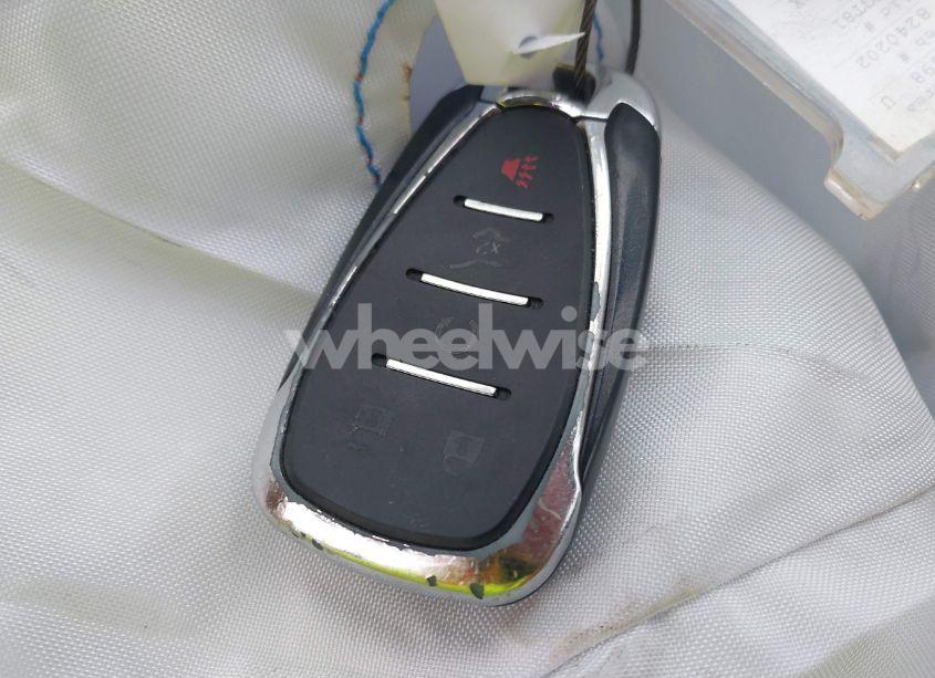 Photo 11 of 2020 Chevrolet Equinox FWD LT 1.5L TURBO (VIN 3GNAXKEV0LS604104)