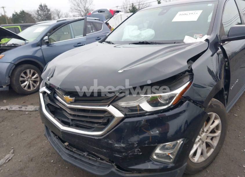 Photo 6 of 2020 Chevrolet Equinox FWD LT 1.5L TURBO (VIN 3GNAXKEV0LS604104)