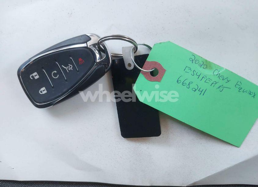 Photo 11 of 2020 Chevrolet Equinox FWD LT 1.5L TURBO (VIN 3GNAXKEV0LS668241)