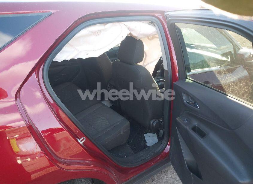 Photo 8 of 2020 Chevrolet Equinox FWD LT 1.5L TURBO (VIN 3GNAXKEV0LS668241)