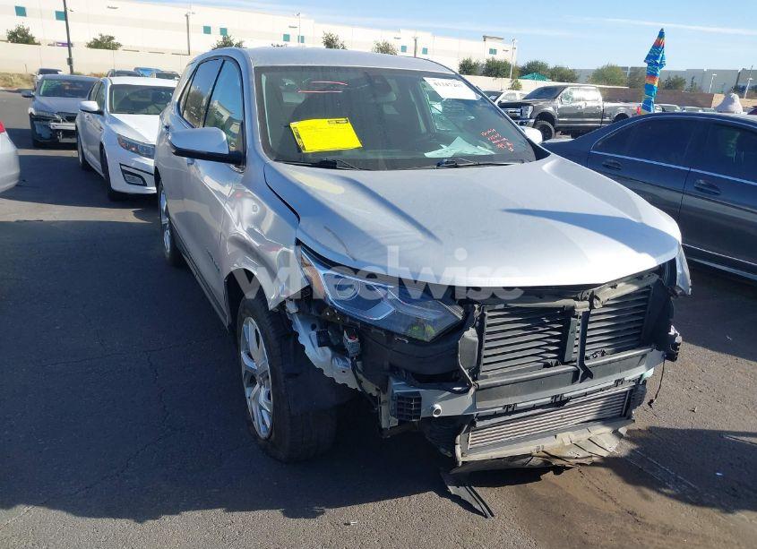 Photo 13 of 2020 Chevrolet Equinox FWD LT 1.5L TURBO (VIN 3GNAXKEV0LS710178)