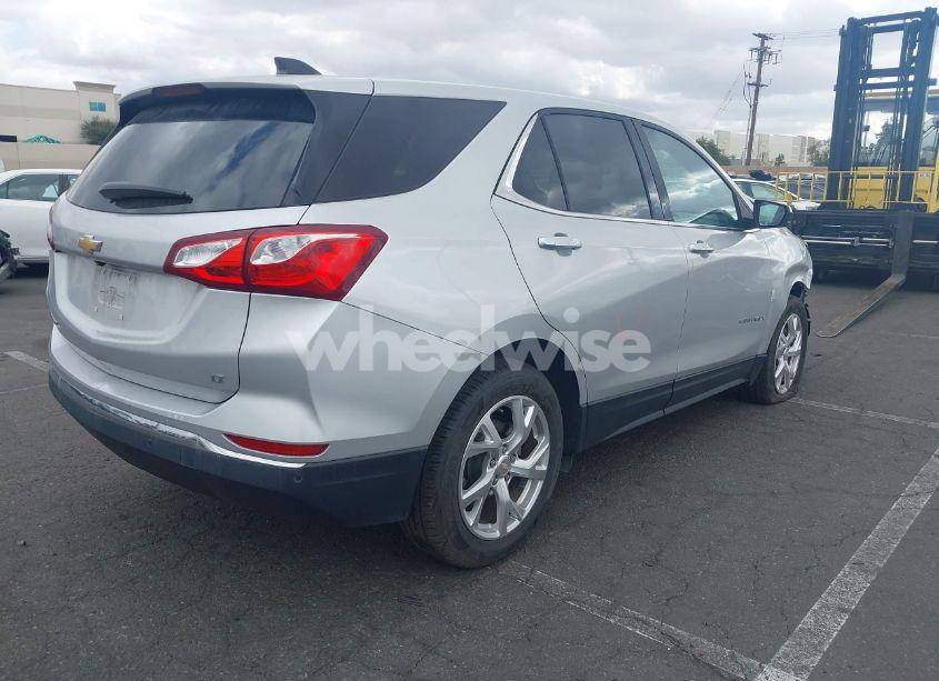 Photo 4 of 2020 Chevrolet Equinox FWD LT 1.5L TURBO (VIN 3GNAXKEV0LS710178)