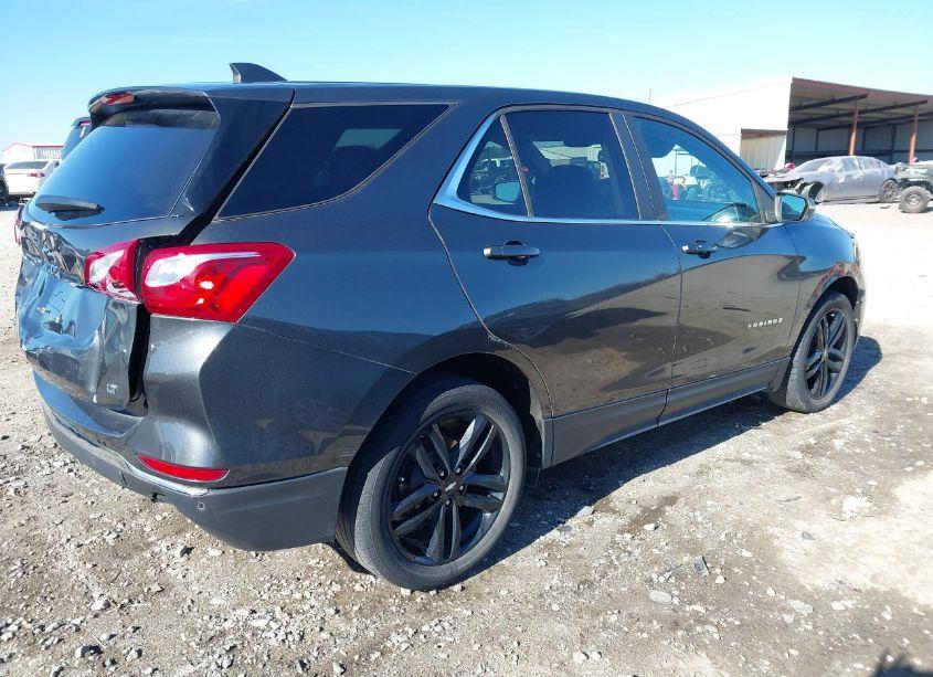 Photo 4 of 2021 Chevrolet Equinox FWD LT (VIN 3GNAXKEV0ML378982)