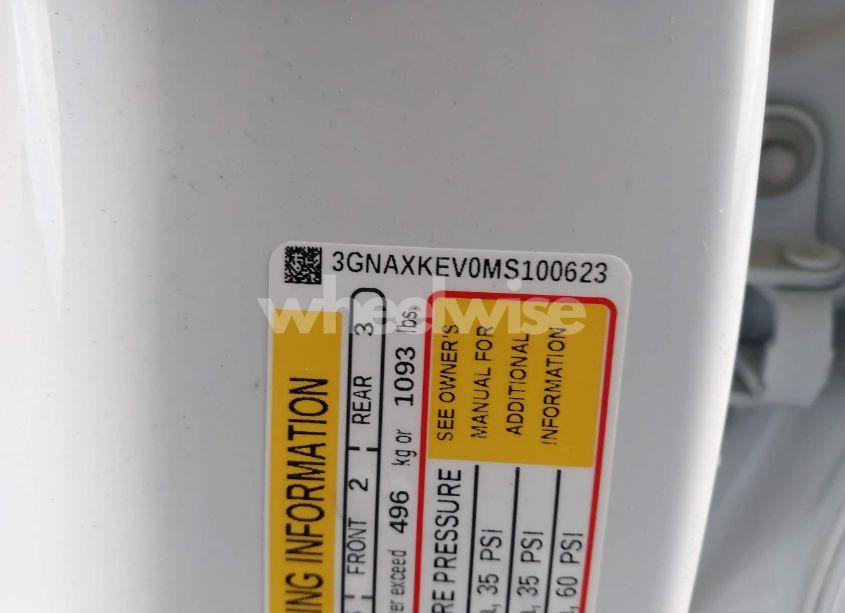 Photo 9 of 2021 Chevrolet Equinox FWD LT (VIN 3GNAXKEV0MS100623)