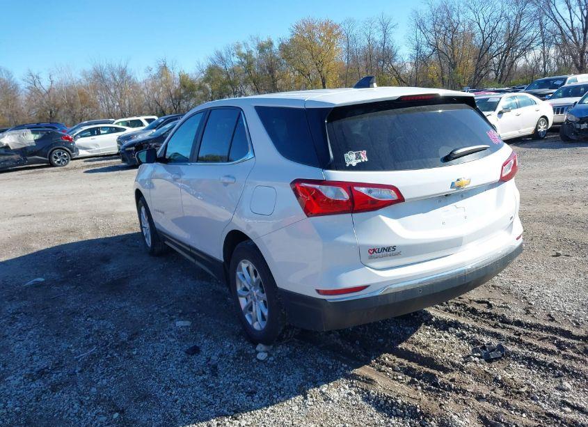 Photo 3 of 2021 Chevrolet Equinox FWD LT (VIN 3GNAXKEV0MS175046)