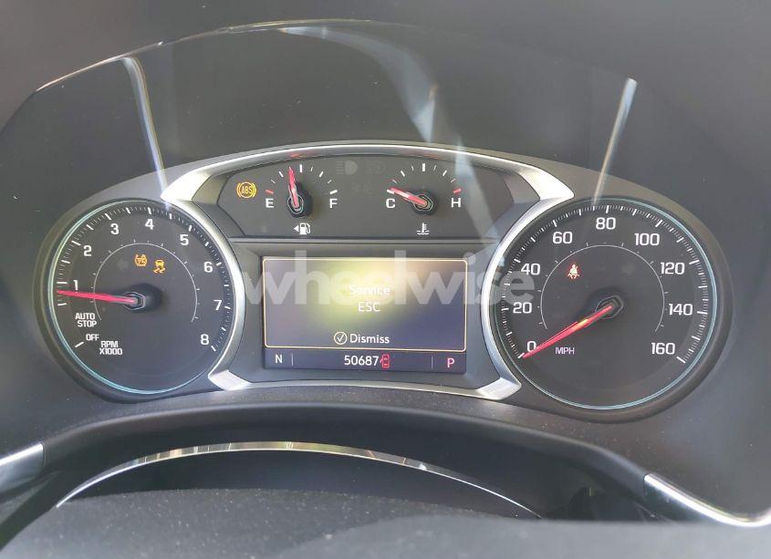 Photo 7 of 2022 Chevrolet Equinox FWD LT (VIN 3GNAXKEV0NL166990)