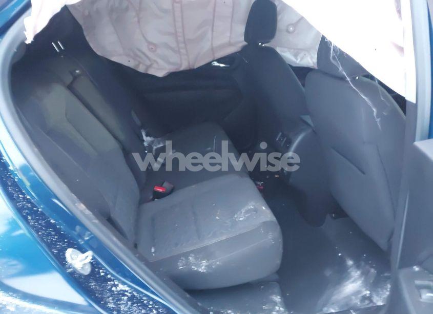 Photo 8 of 2022 Chevrolet Equinox FWD LT (VIN 3GNAXKEV0NL184647)