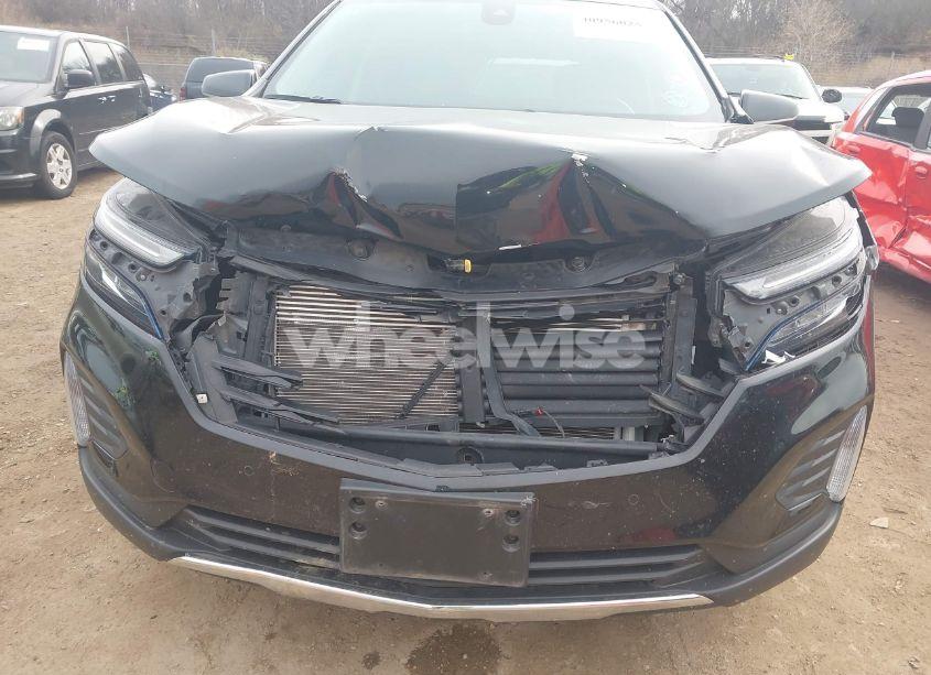 Photo 6 of 2022 Chevrolet Equinox FWD LT (VIN 3GNAXKEV0NL213774)