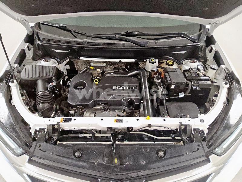 Photo 5 of 2022 CHEVROLET EQUINOX LT (VIN 3GNAXKEV0NL271951)