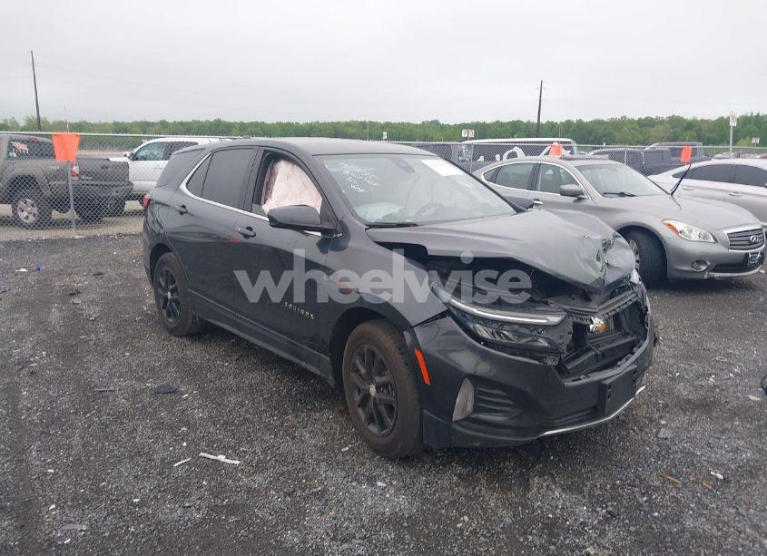 2022 Chevrolet Equinox FWD LT (VIN 3GNAXKEV0NS100297) main photo