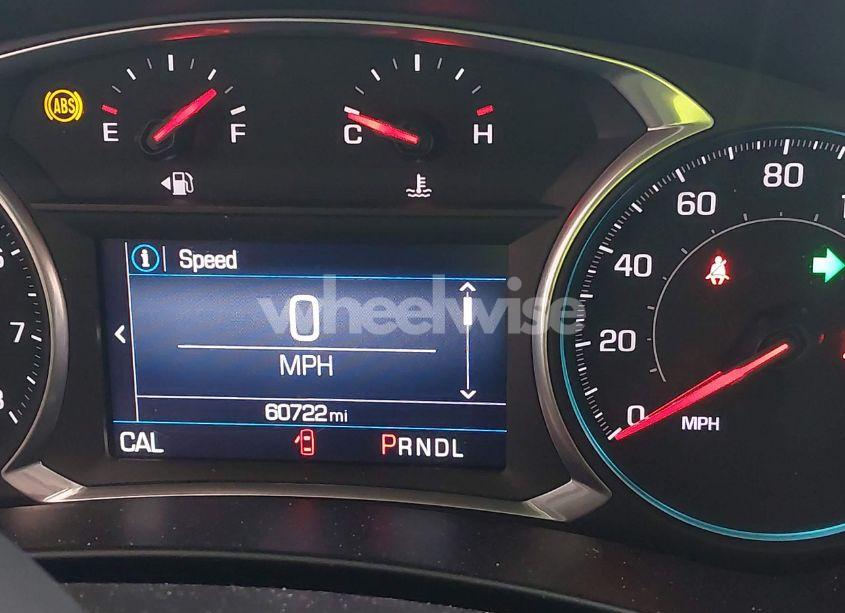 Photo 7 of 2022 Chevrolet Equinox FWD LT (VIN 3GNAXKEV0NS100297)