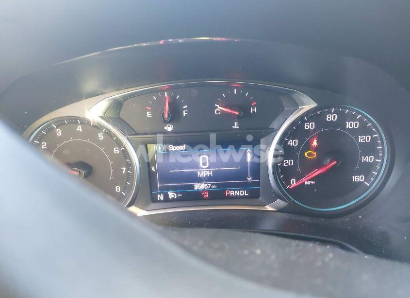 Photo 15 of 2022 Chevrolet Equinox FWD LT (VIN 3GNAXKEV0NS204952)