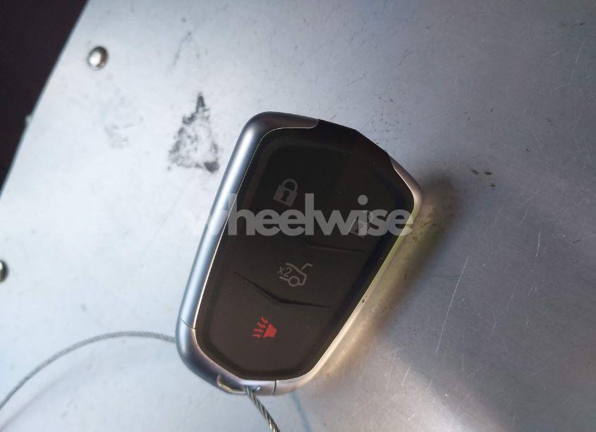 Photo 11 of 2019 Chevrolet Equinox LT (VIN 3GNAXKEV1KS507296)