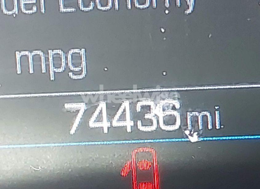 Photo 15 of 2019 Chevrolet Equinox LT (VIN 3GNAXKEV1KS507296)