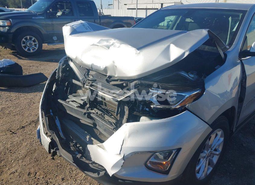 Photo 6 of 2019 Chevrolet Equinox LT (VIN 3GNAXKEV1KS513339)