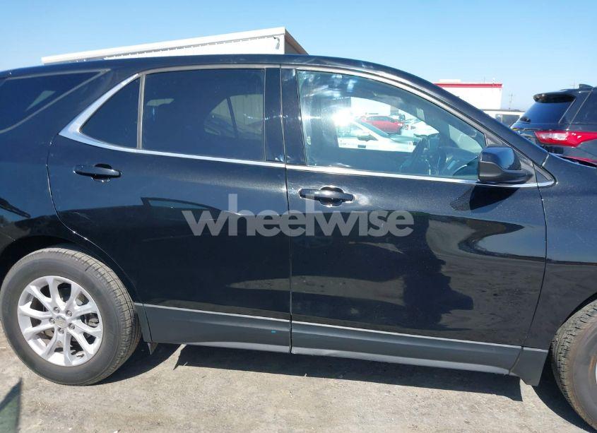 Photo 13 of 2020 Chevrolet Equinox FWD LT 1.5L TURBO (VIN 3GNAXKEV1LL194438)