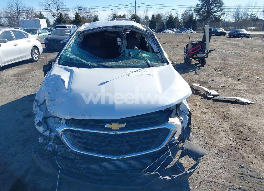 Photo 11 of 2020 Chevrolet Equinox FWD LT 1.5L TURBO (VIN 3GNAXKEV1LS584140)