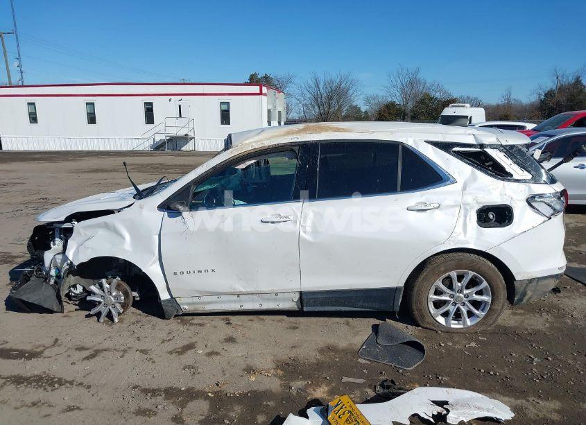 Photo 13 of 2020 Chevrolet Equinox FWD LT 1.5L TURBO (VIN 3GNAXKEV1LS584140)