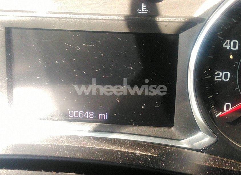 Photo 14 of 2021 Chevrolet Equinox FWD LT (VIN 3GNAXKEV1MS129273)