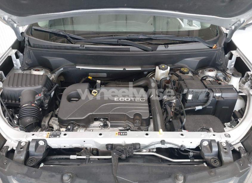 Photo 10 of 2021 Chevrolet Equinox FWD LT (VIN 3GNAXKEV1MS158210)