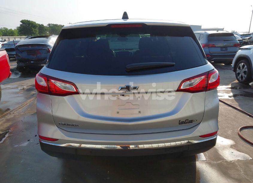 Photo 17 of 2021 Chevrolet Equinox FWD LT (VIN 3GNAXKEV1MS181857)