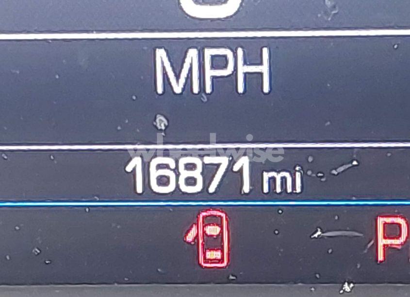 Photo 7 of 2021 Chevrolet Equinox FWD LT (VIN 3GNAXKEV1MS181857)