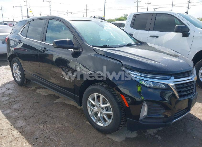 2022 Chevrolet Equinox FWD LT (VIN 3GNAXKEV1NL123095) main photo