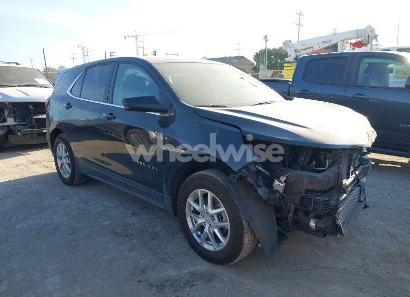2022 Chevrolet Equinox FWD LT (VIN 3GNAXKEV1NL127986) main photo