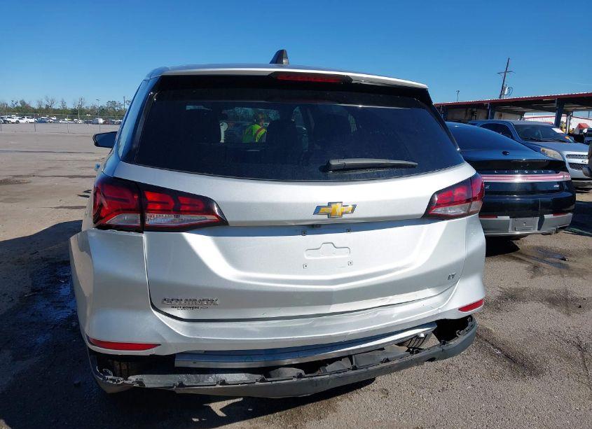 Photo 16 of 2022 Chevrolet Equinox FWD LT (VIN 3GNAXKEV1NL208910)