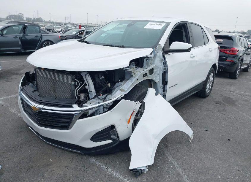 Photo 2 of 2022 Chevrolet Equinox FWD LT (VIN 3GNAXKEV1NL245147)