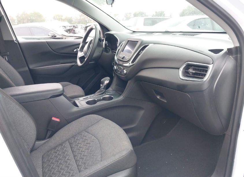 Photo 5 of 2022 Chevrolet Equinox FWD LT (VIN 3GNAXKEV1NL245147)