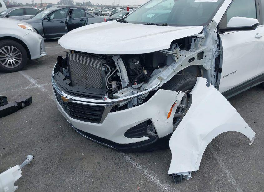 Photo 6 of 2022 Chevrolet Equinox FWD LT (VIN 3GNAXKEV1NL245147)