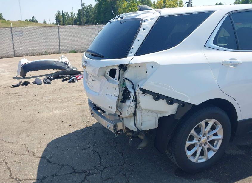 Photo 19 of 2019 Chevrolet Equinox LT (VIN 3GNAXKEV2KL196780)