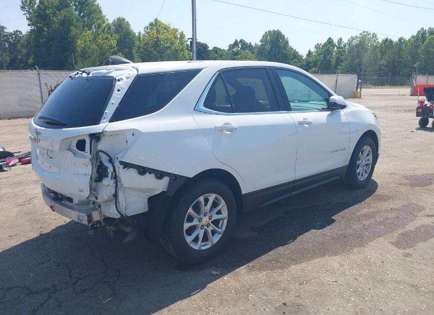 Photo 4 of 2019 Chevrolet Equinox LT (VIN 3GNAXKEV2KL196780)