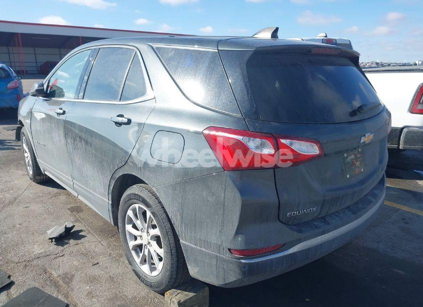 Photo 3 of 2019 Chevrolet Equinox LT (VIN 3GNAXKEV2KL200617)