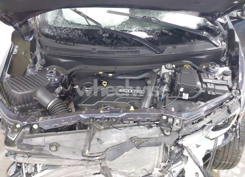 Photo 10 of 2019 Chevrolet Equinox LT (VIN 3GNAXKEV2KL310860)