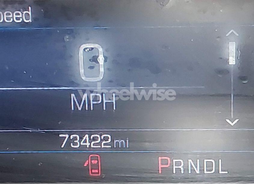 Photo 16 of 2019 Chevrolet Equinox LT (VIN 3GNAXKEV2KL310860)