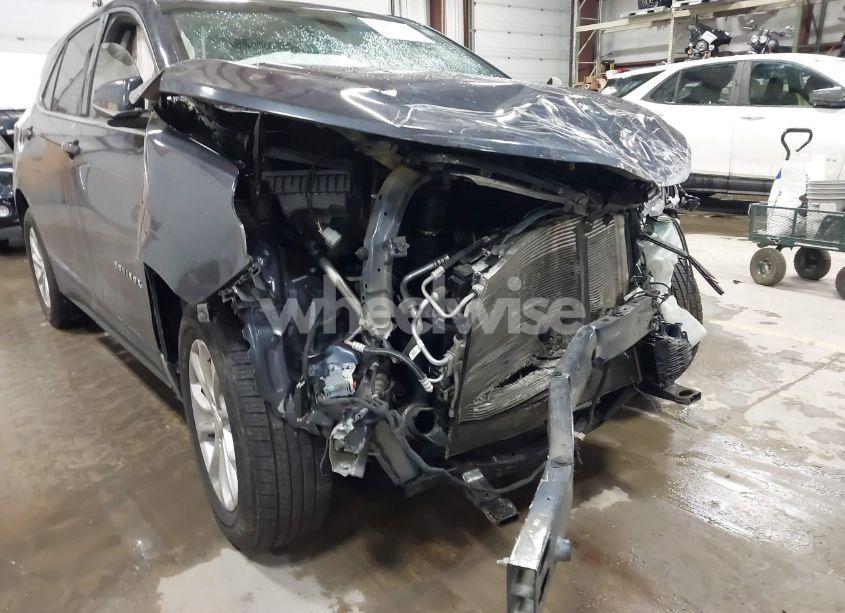 Photo 20 of 2019 Chevrolet Equinox LT (VIN 3GNAXKEV2KL310860)