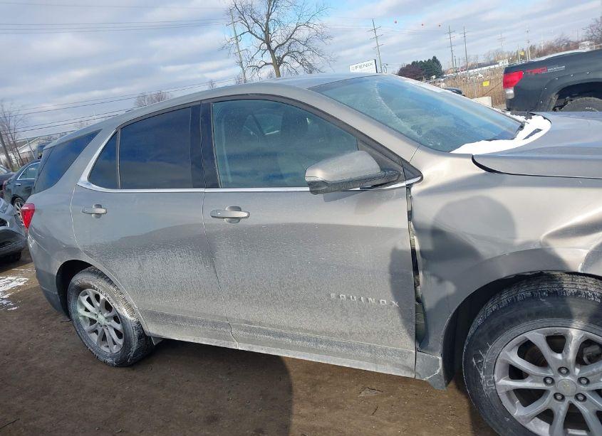 Photo 13 of 2019 Chevrolet Equinox LT (VIN 3GNAXKEV2KS584145)