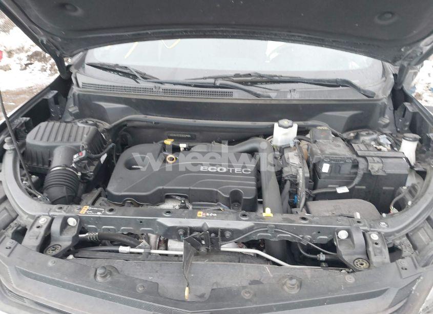 Photo 10 of 2019 Chevrolet Equinox LT (VIN 3GNAXKEV2KS630945)