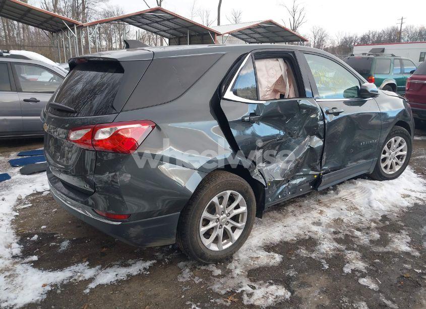 Photo 4 of 2019 Chevrolet Equinox LT (VIN 3GNAXKEV2KS630945)