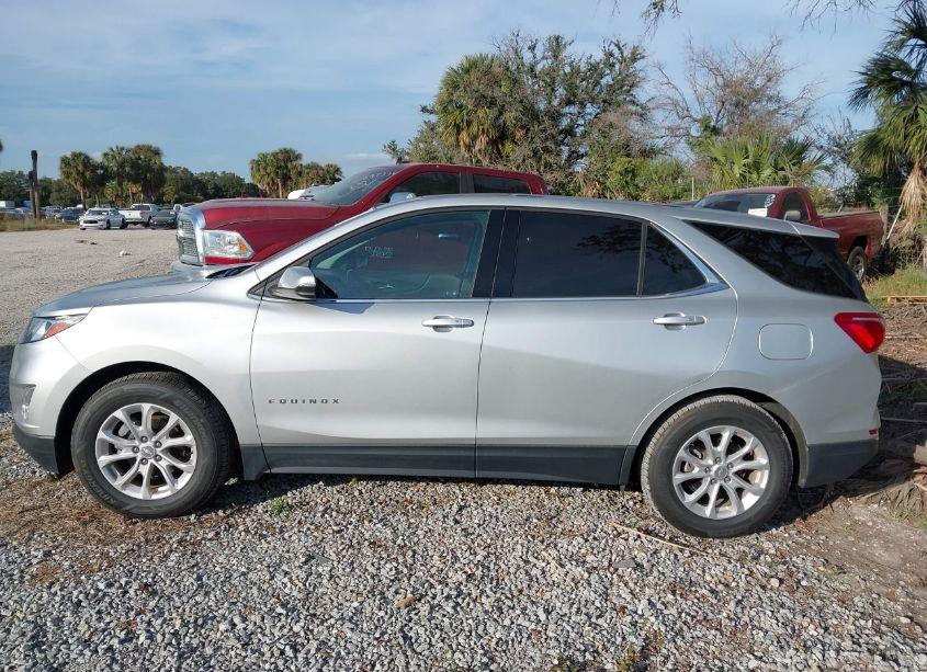 Photo 14 of 2019 Chevrolet Equinox LT (VIN 3GNAXKEV2KS634414)