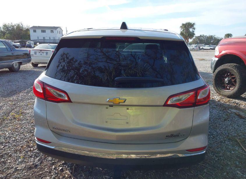 Photo 16 of 2019 Chevrolet Equinox LT (VIN 3GNAXKEV2KS634414)