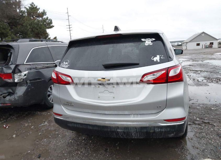 Photo 16 of 2019 Chevrolet Equinox LT (VIN 3GNAXKEV2KS639077)