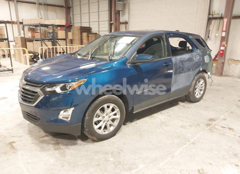 Photo 2 of 2020 Chevrolet Equinox FWD LT 1.5L TURBO (VIN 3GNAXKEV2LL278834)