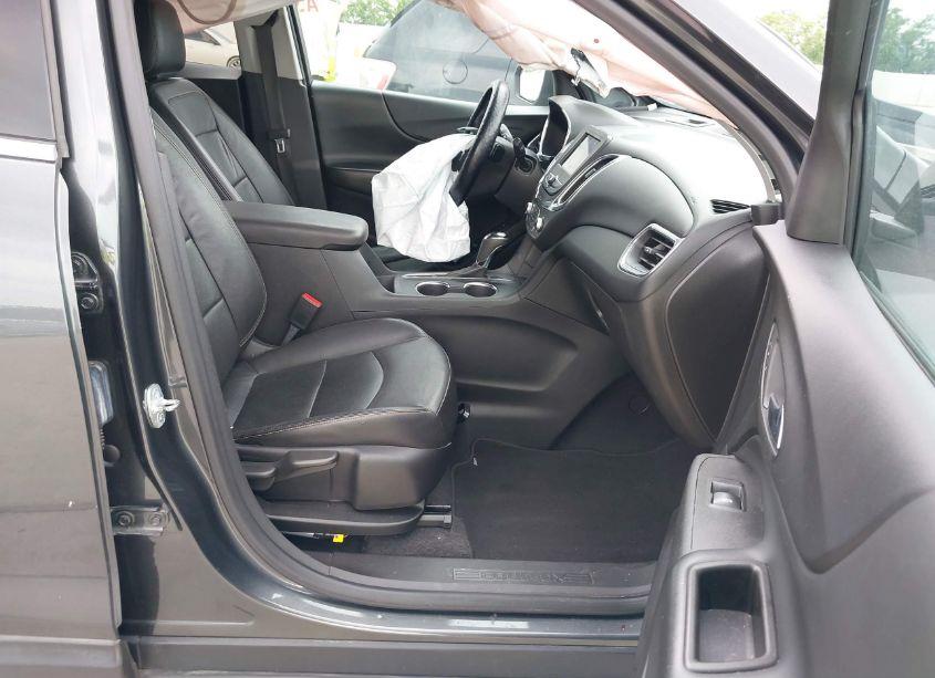 Photo 5 of 2020 Chevrolet Equinox FWD LT 1.5L TURBO (VIN 3GNAXKEV2LL331354)