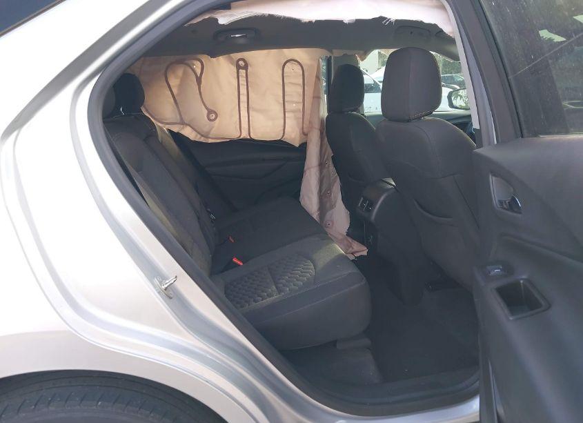 Photo 8 of 2020 Chevrolet Equinox FWD LT 1.5L TURBO (VIN 3GNAXKEV2LS617484)