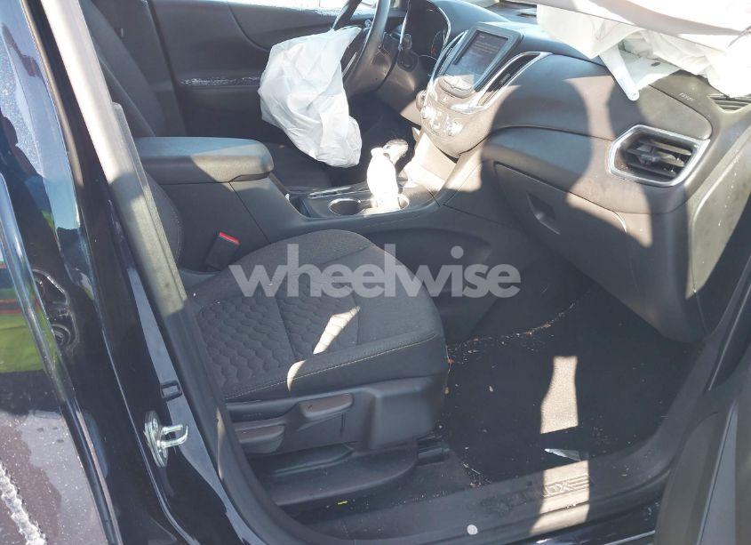 Photo 5 of 2020 Chevrolet Equinox FWD LT 1.5L TURBO (VIN 3GNAXKEV2LS677653)