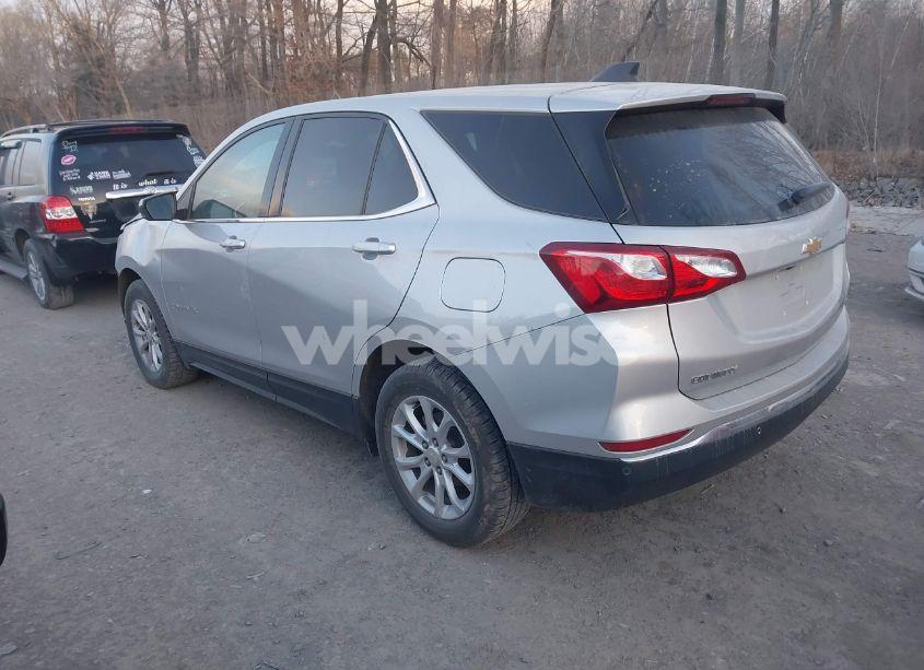 Photo 3 of 2020 Chevrolet Equinox FWD LT 1.5L TURBO (VIN 3GNAXKEV2LS686028)