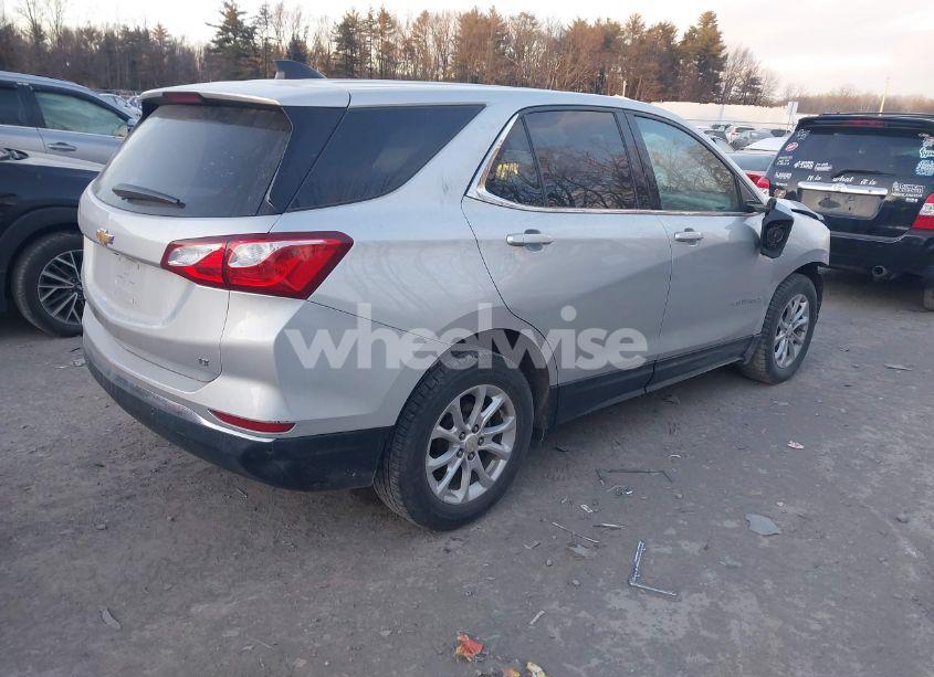 Photo 4 of 2020 Chevrolet Equinox FWD LT 1.5L TURBO (VIN 3GNAXKEV2LS686028)